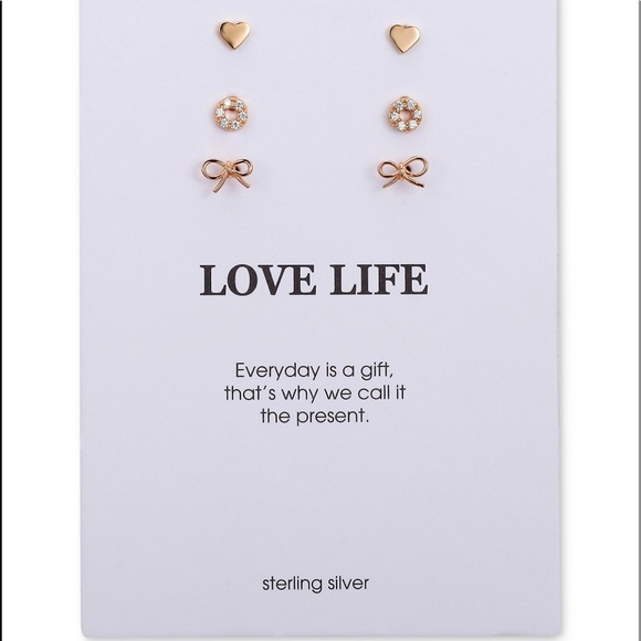 Unwritten Jewelry - NWT❣️”Unwritten” 3-Pc Set Stud Earrings